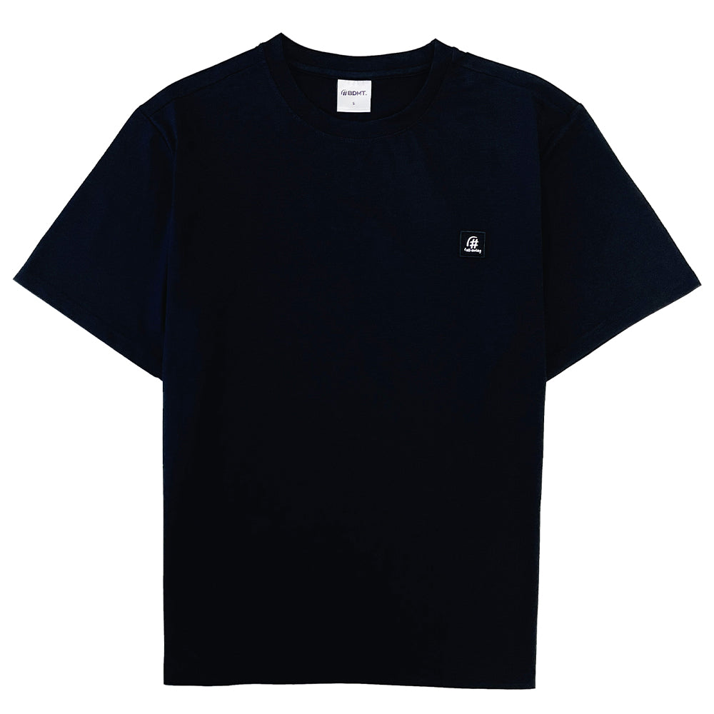 Black t outlet shirt simple