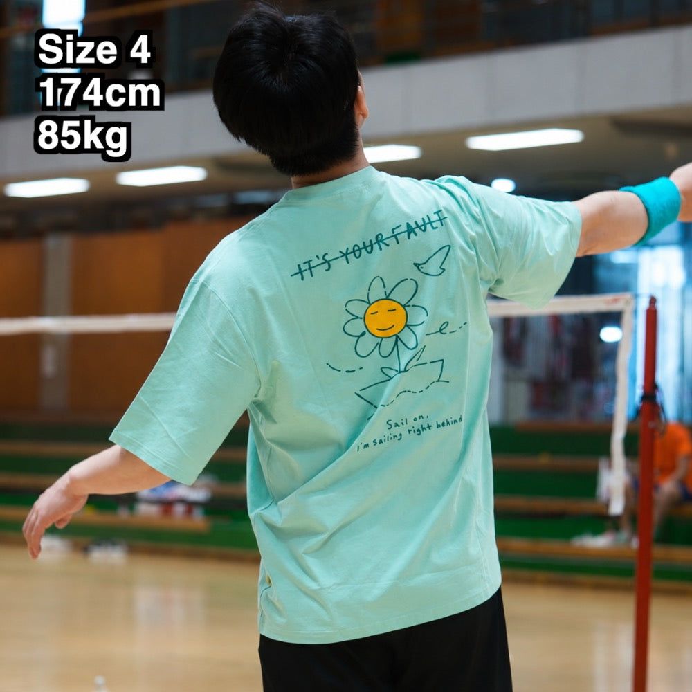 Badminton over Fit T-shirts Daisy on the Boat (COLOR)